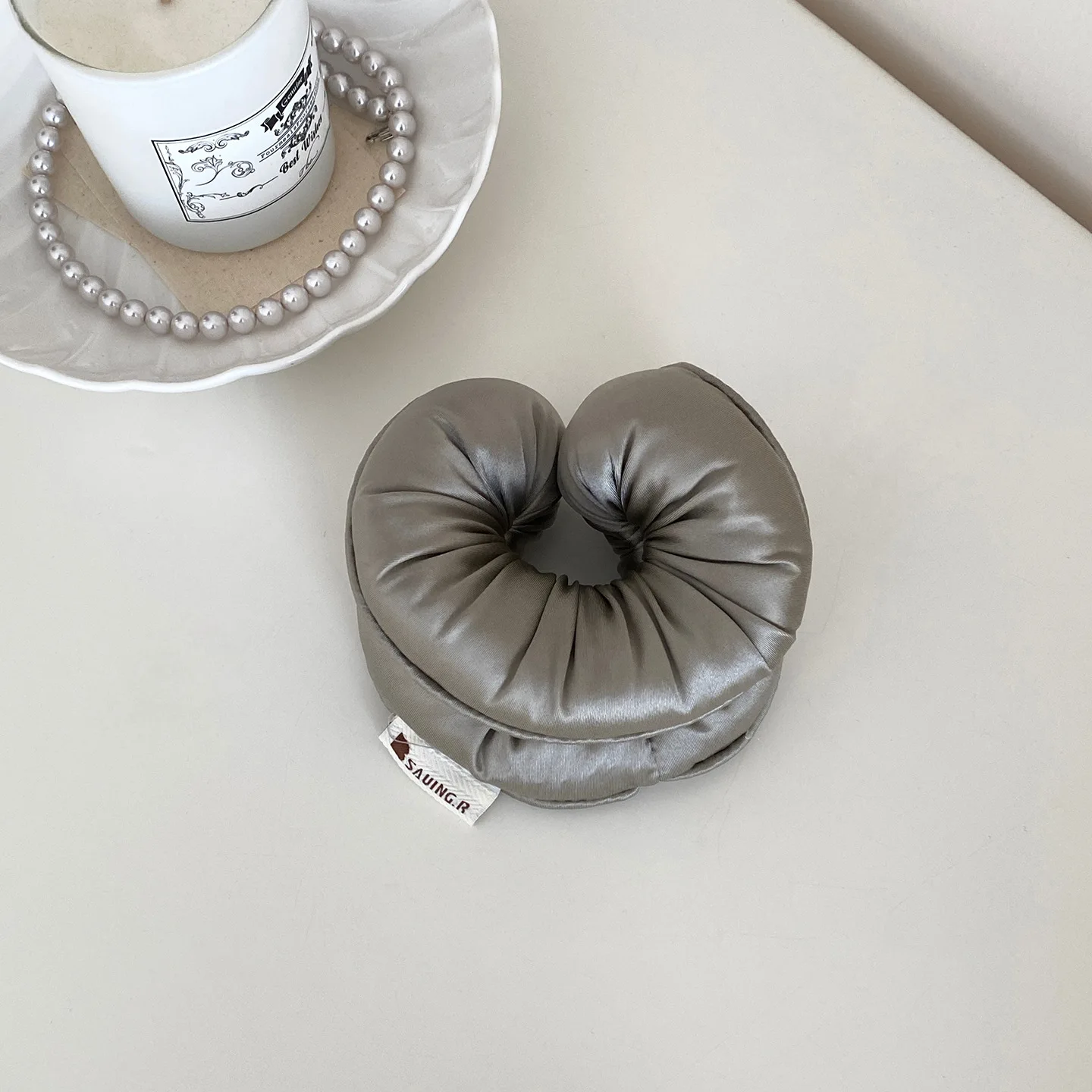 Sponge Sleep Elastic Ponytail  - Travel Accessories Holder avis et prix