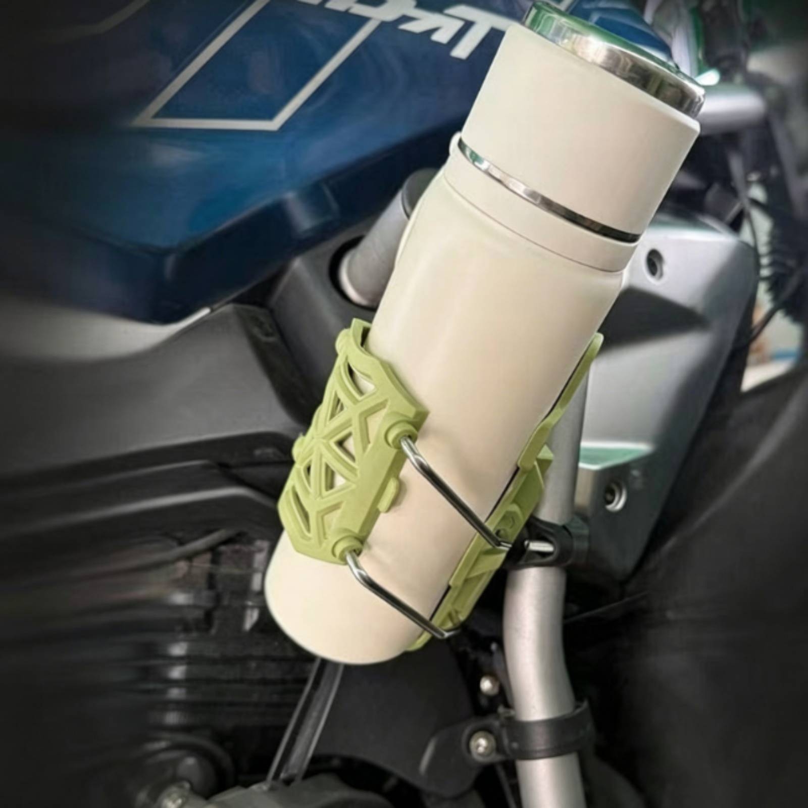 Motorcycle Cup Holder Adjustab - Travel Accessories Holder avis et prix